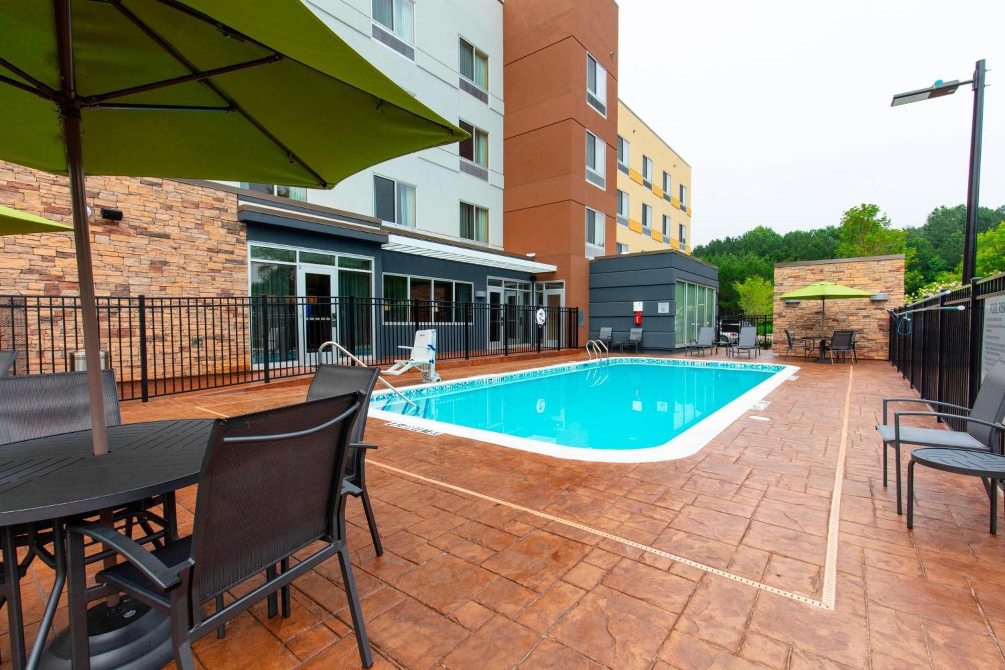 Fairfield Inn & Suites By Marriott Atlanta Woodstock Zewnętrze zdjęcie